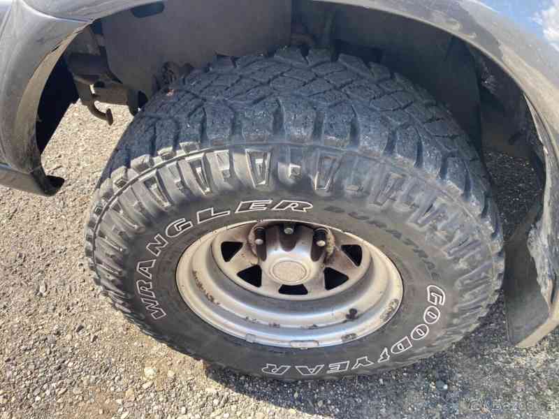 Mitsubishi Pajero 2,5 SPORT - foto 5