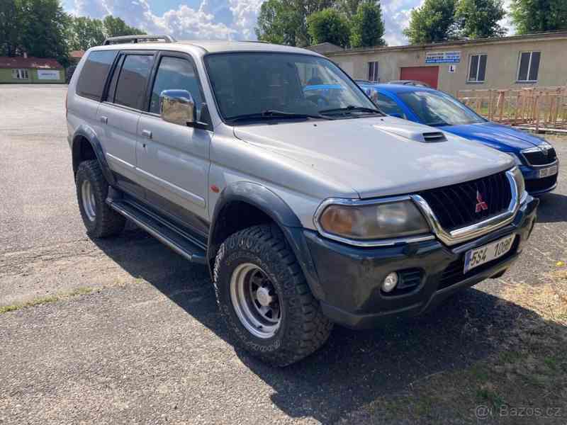 Mitsubishi Pajero 2,5 SPORT - foto 6