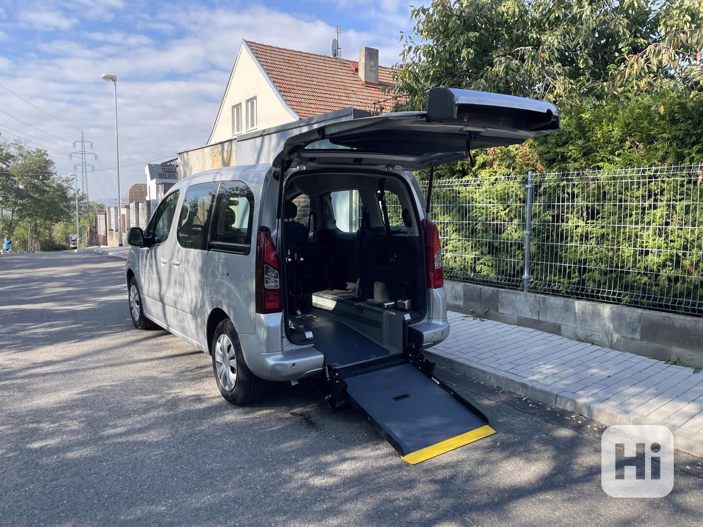 Citroën Berlingo pro převoz vozíčkáře - foto 1