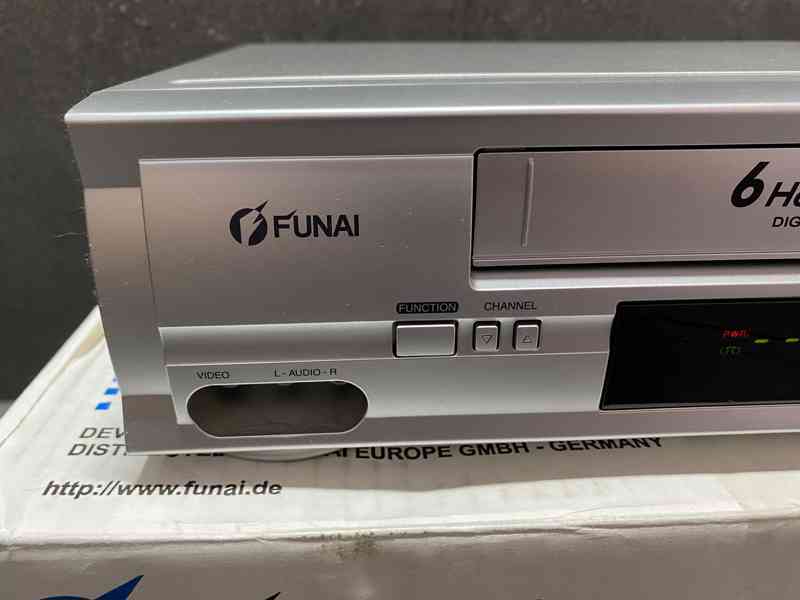 FUNAI 31D-850 videorekordér VHS - Zánovní  - foto 2