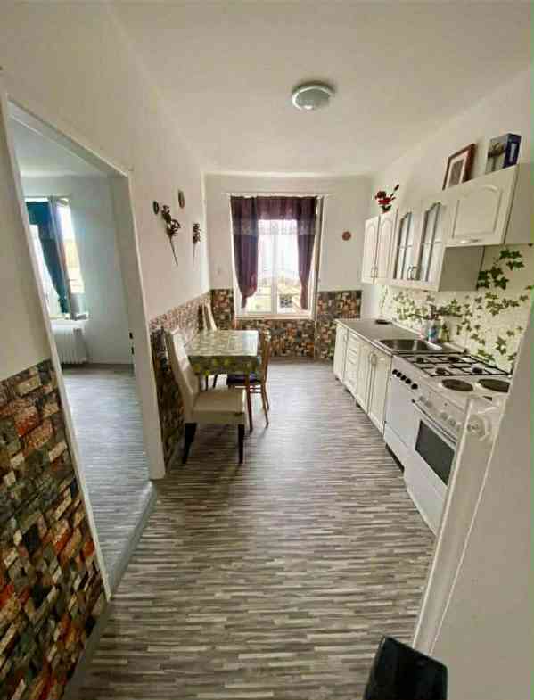 Pronájem bytu 1+1 v OV v ulici Tř. Budovatelů - foto 2