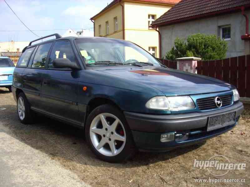 Opel Astra F 1,7TDS Caravan - foto 1