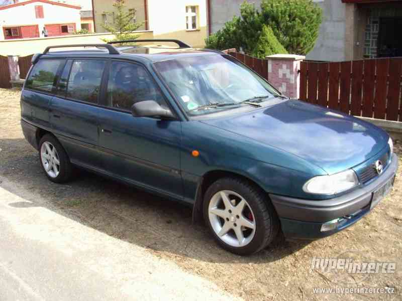 Opel Astra F 1,7TDS Caravan - foto 5