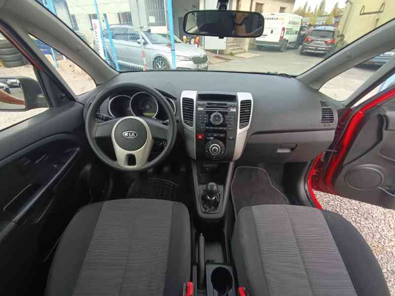 KIA Venga 1,4i Comfort ČR - foto 16
