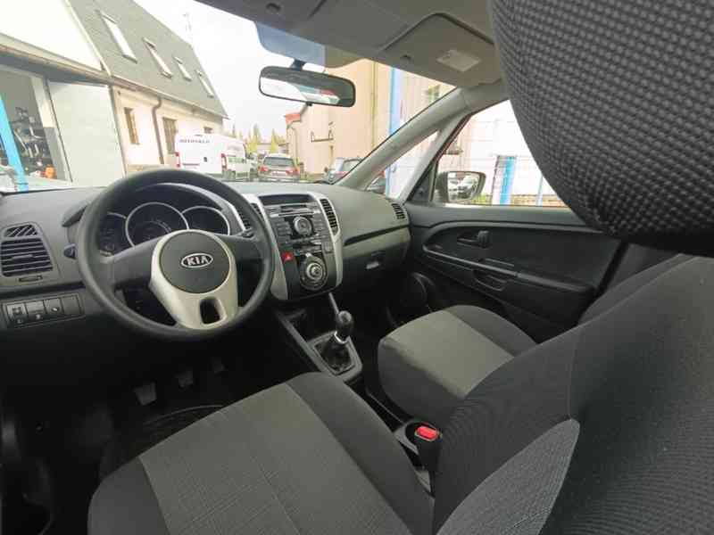 KIA Venga 1,4i Comfort ČR - foto 18