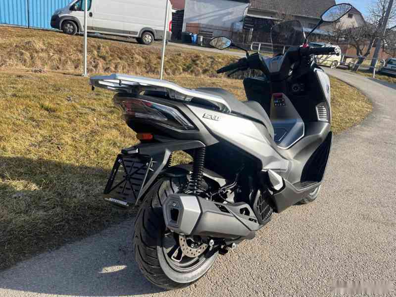 Voge SR1 125i GT - foto 3