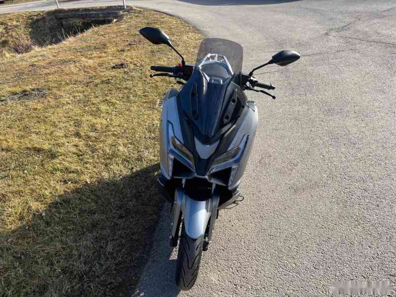 Voge SR1 125i GT - foto 6