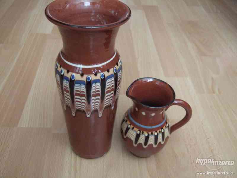 Džbánek a váza  -bulharská keramika - foto 1