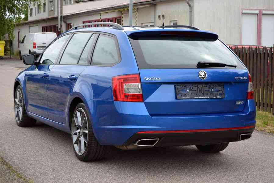 Škoda Octavia 2.0 TDI 135kW RS kombi - foto 2
