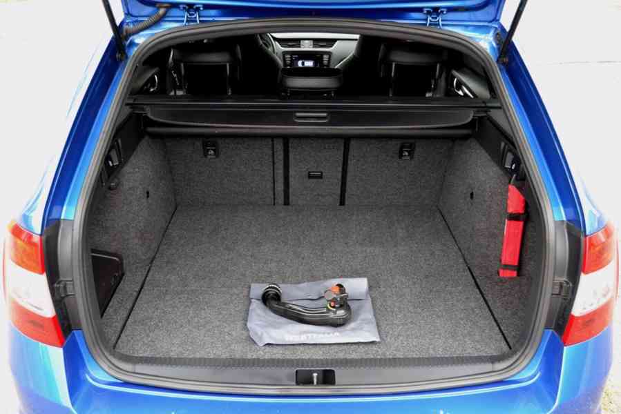 Škoda Octavia 2.0 TDI 135kW RS kombi - foto 14