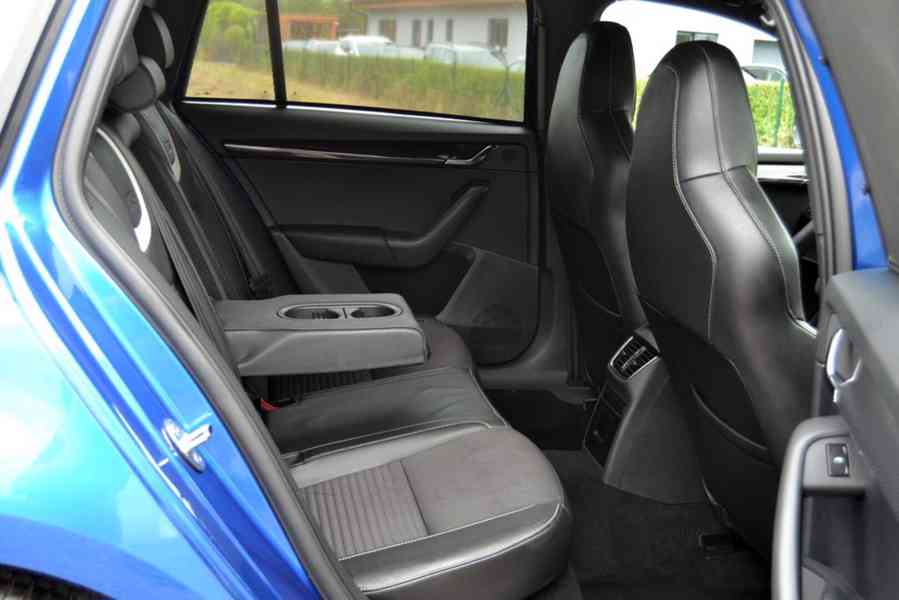 Škoda Octavia 2.0 TDI 135kW RS kombi - foto 15