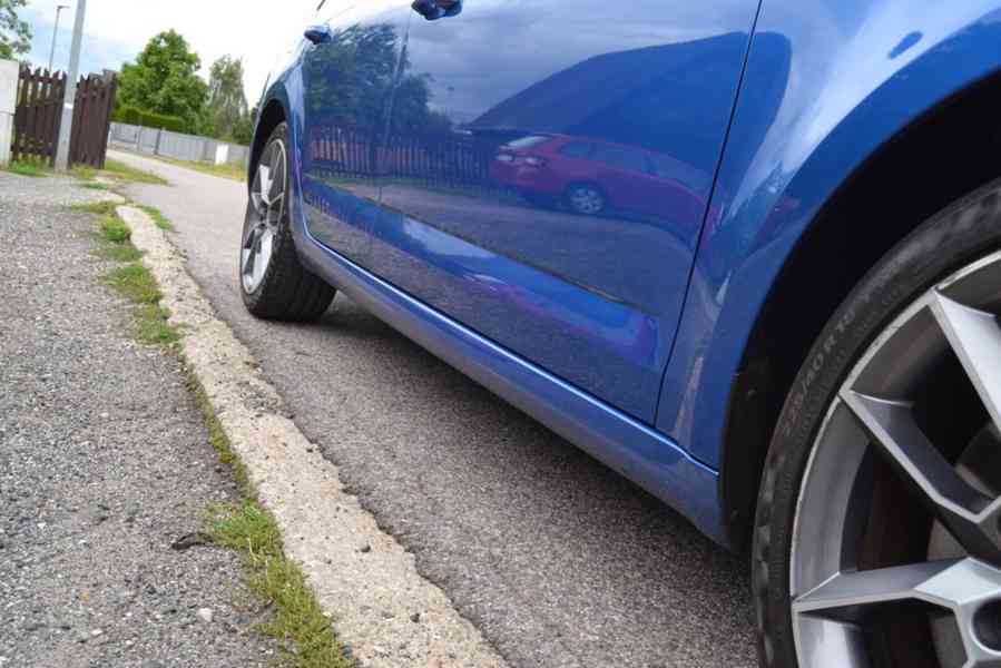 Škoda Octavia 2.0 TDI 135kW RS kombi - foto 18
