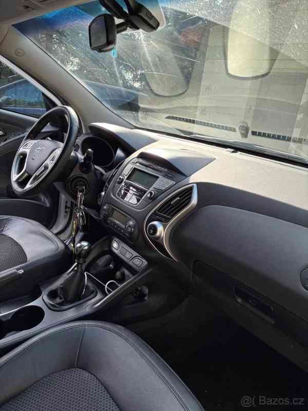 Hyundai ix35 1,7 - foto 3
