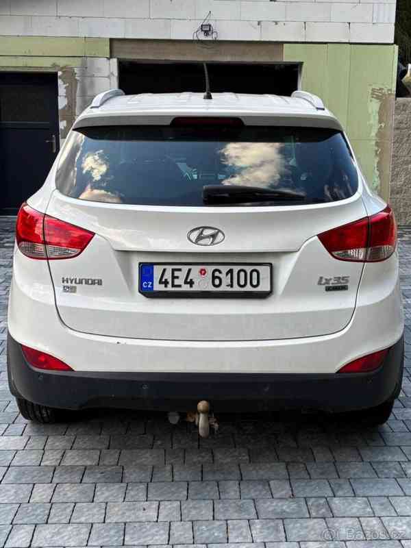 Hyundai ix35 1,7 - foto 2