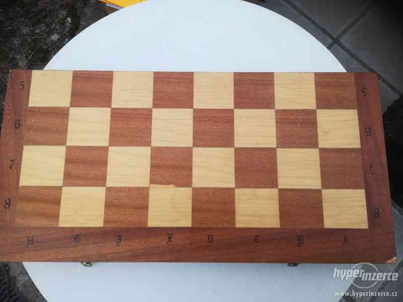 Dřevěné šachy - foto 2