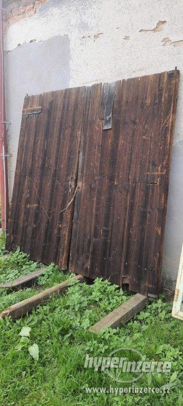 Stará vrata - foto 2