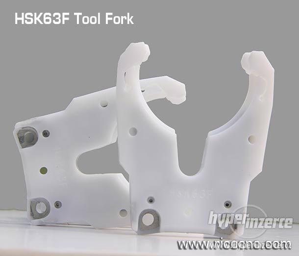 HSK63F Tool Holder Forks ATC Tool Grippers CNC Tool Clips - foto 2