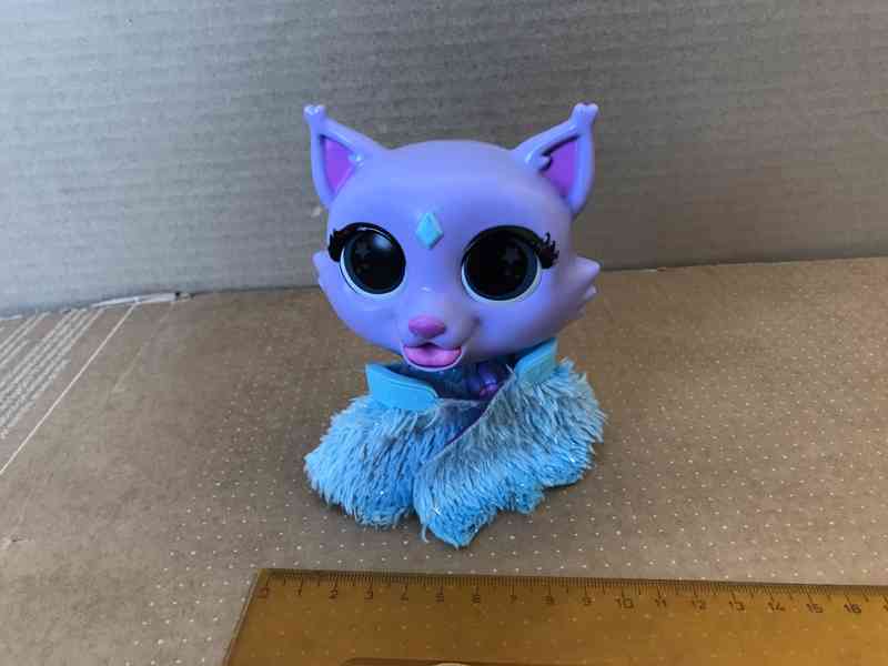 Hračka Netopýr, Interaktivní hračka Netopýr od firmy Hasbro. - foto 6