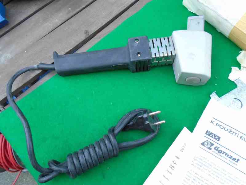 ELEKTRICKÁ PÁJEČKA Pájka T246 jako nová Agrozet Brno top - foto 7