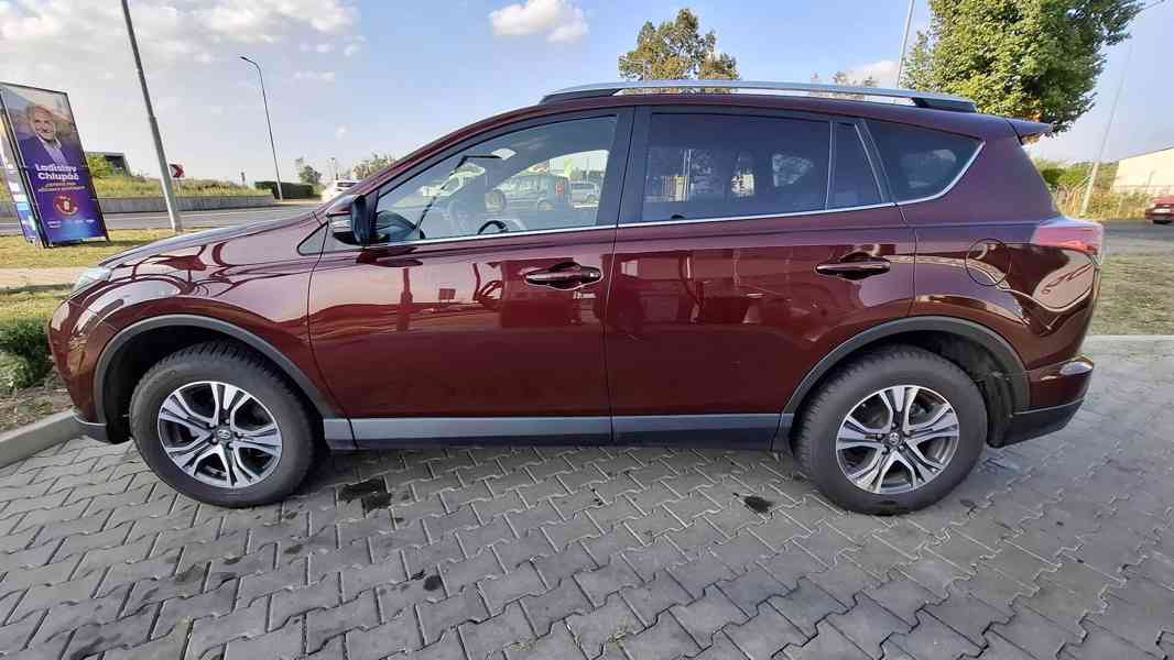 Toyota RAV4 2,0 112 kw active 4x4 - foto 3