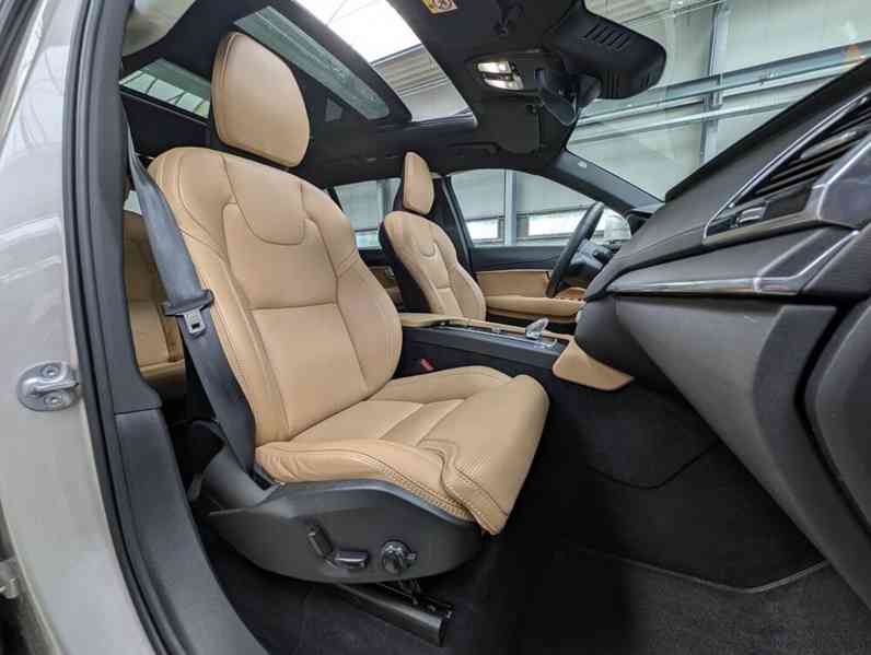 Volvo XC90 B5 AWD Plus Bright – Poškozené vozidlo - foto 7