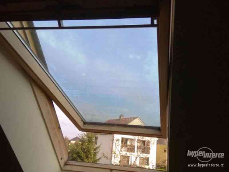Dřevěná střešní okna VELUX GZL 308 78x140 - foto 1