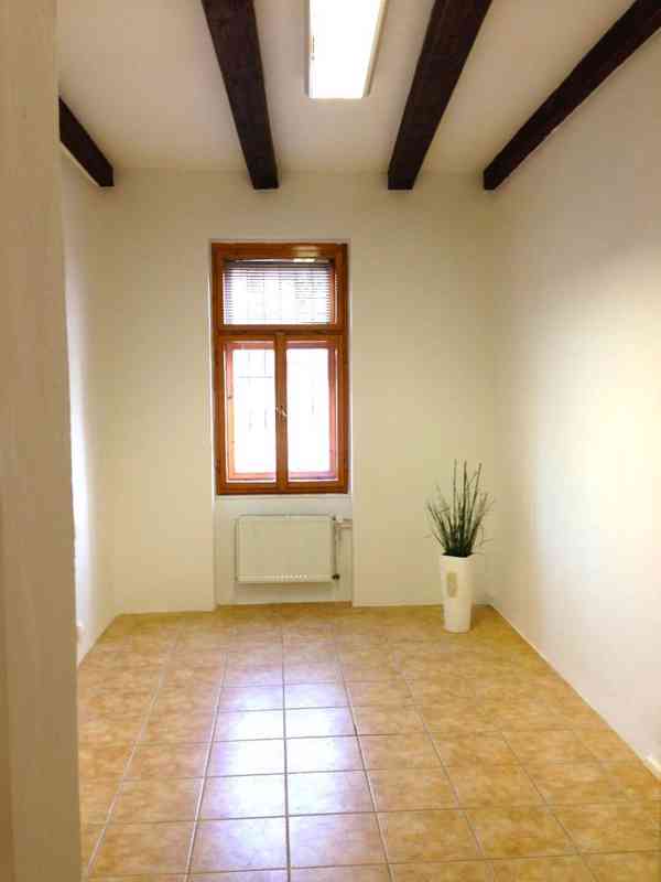 Pronájem bytu 3+kk, 63 m2, Praha 5, Malá Chuchle - foto 3