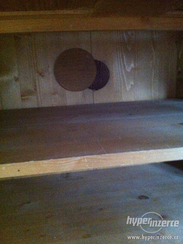 Masivní dřevěná skříň - foto 10