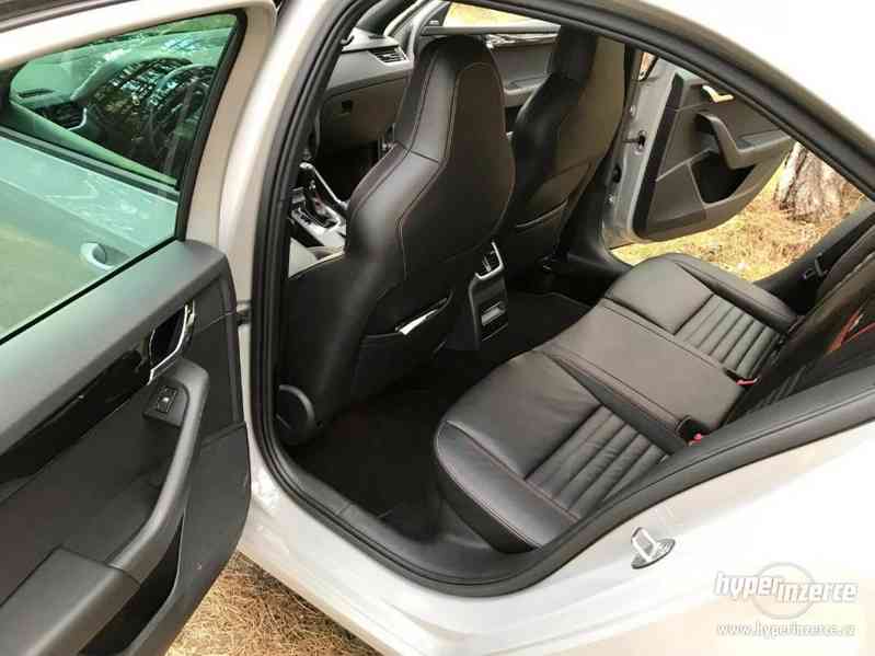 Skoda Octavia - foto 5