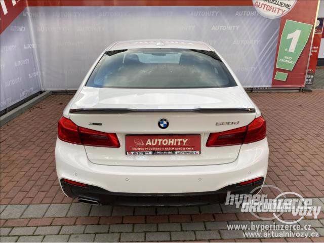 BMW Řada 5 520d xDrive M-Packet  2 0 2.0, nafta, automat, rok 2017, navigace, kůže - foto 8