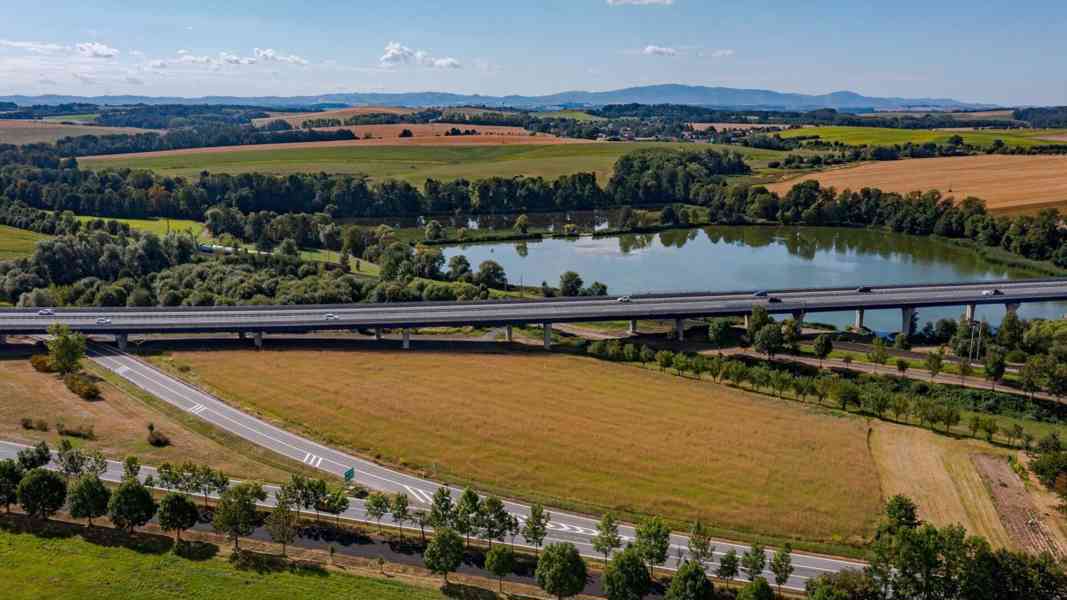 Stavební pozemek / komerční Bělotín - foto 7