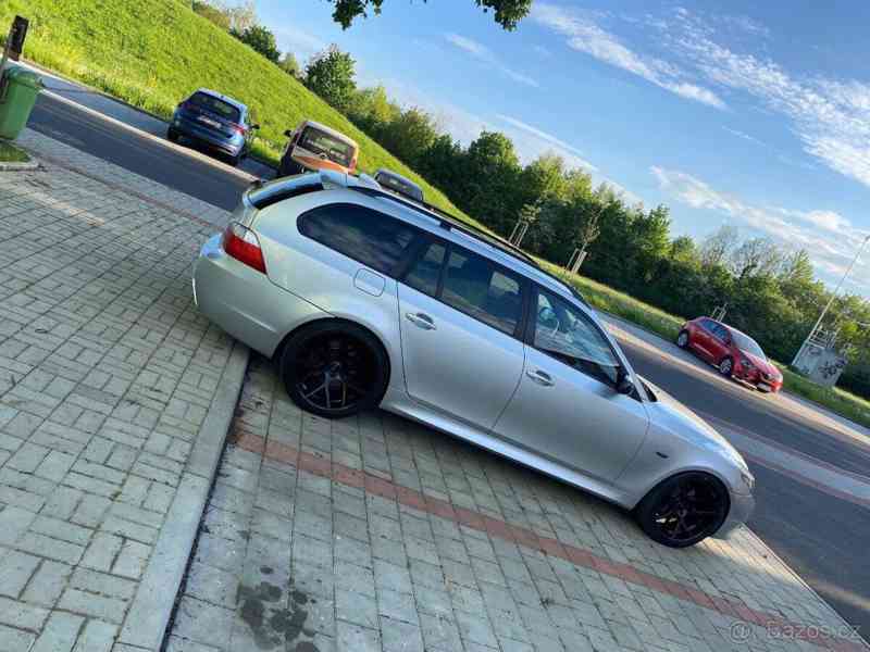 BMW Řada 5 3,0   61 530d - foto 2