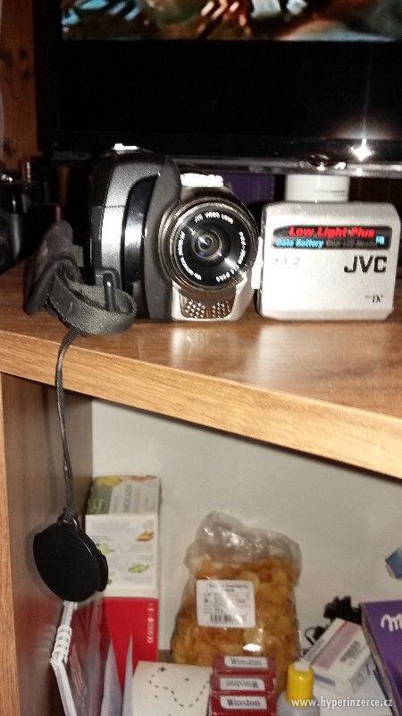 Prodám Videokameru JVC - foto 1