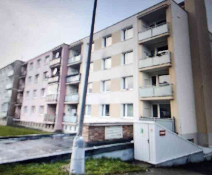 BJ Třemošná 2+1/L, o vým. 60 m2, 2. NP,  - foto 2