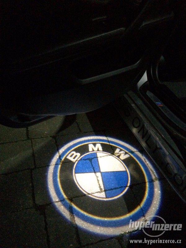 NOVE LEd osvětlení dveří se znakem BMW - foto 8