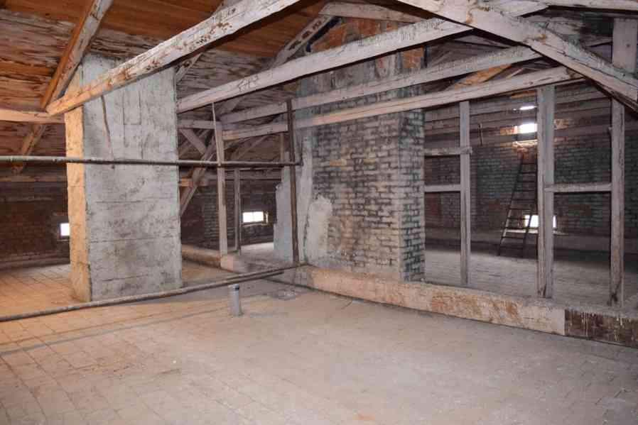 Prodej 2 rozestavěných jednotek v centru Dvora Králové - foto 8