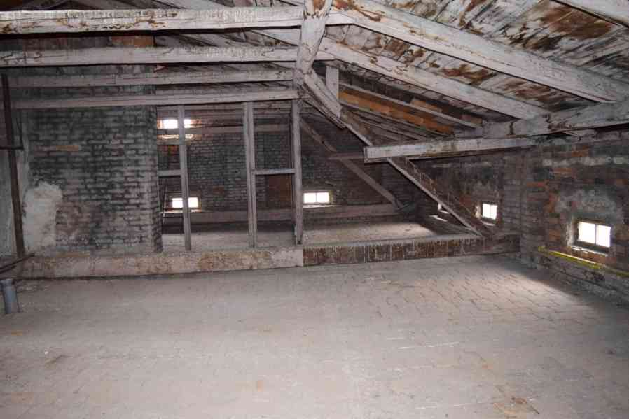 Prodej 2 rozestavěných jednotek v centru Dvora Králové - foto 10