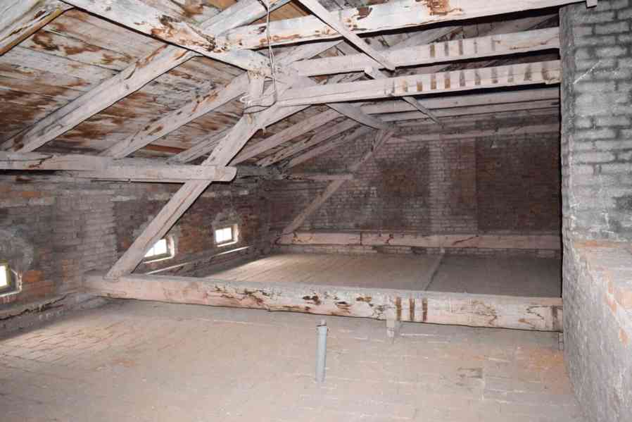 Prodej 2 rozestavěných jednotek v centru Dvora Králové - foto 7