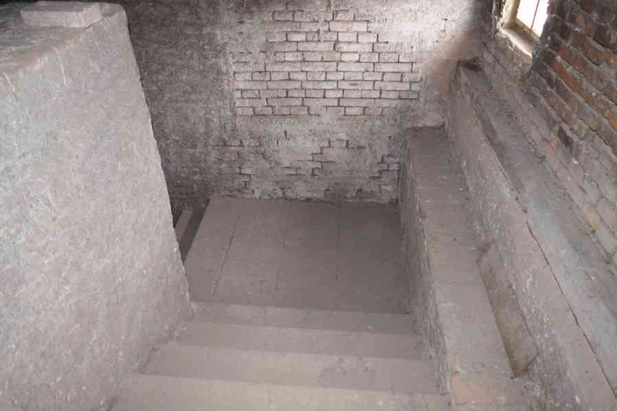 Prodej 2 rozestavěných jednotek v centru Dvora Králové - foto 9