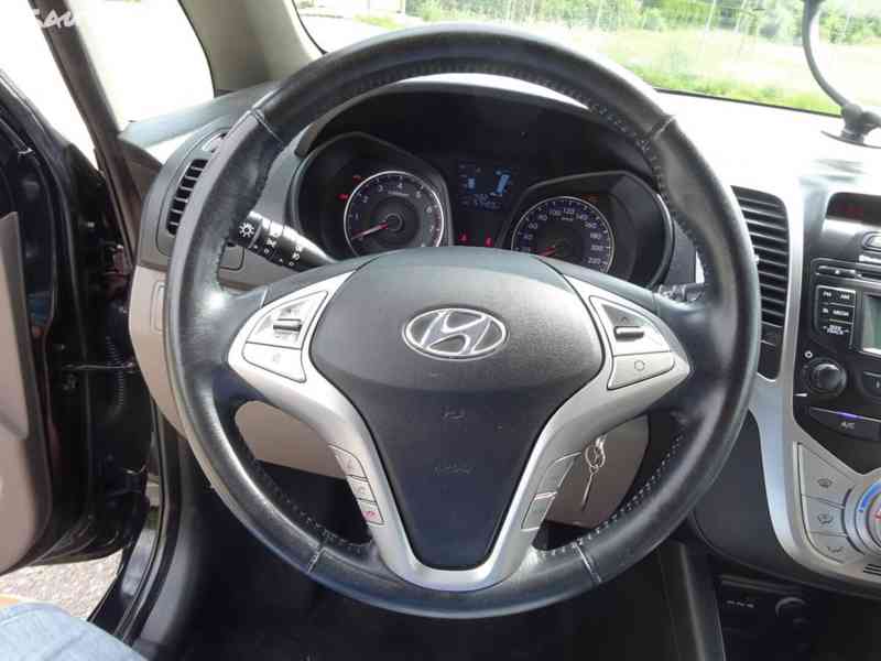 Hyundai ix 20 1.6i r.v.2013 (91 kw) 1.Majitel (57 000 km) - foto 8
