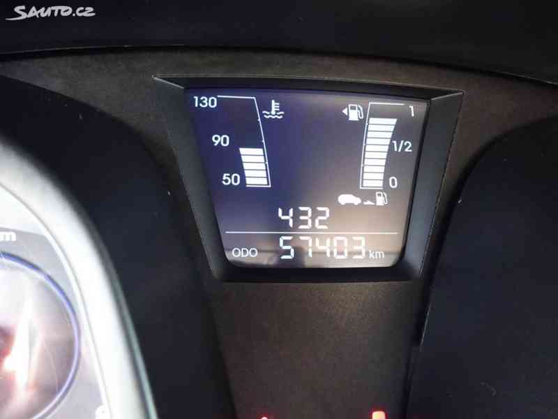 Hyundai ix 20 1.6i r.v.2013 (91 kw) 1.Majitel (57 000 km) - foto 7