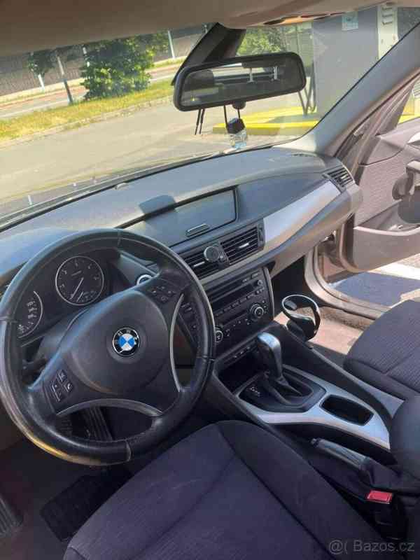 BMW X1 2,0 xDrive 20d automat - foto 6