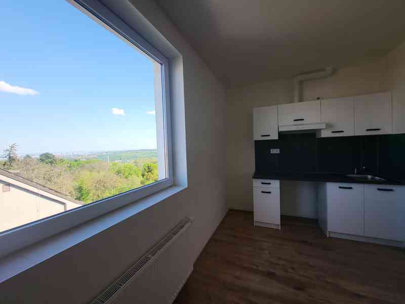 Pronájem bytu 1+kk 20 m² Na břevnovské pláni, Praha - foto 2