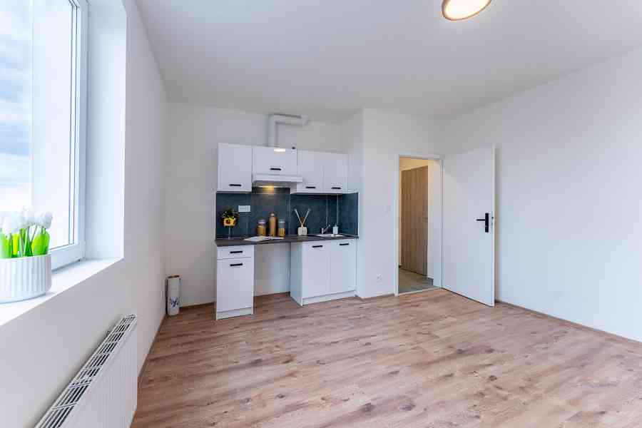 Pronájem bytu 1+kk 20 m² Na břevnovské pláni, Praha - foto 4