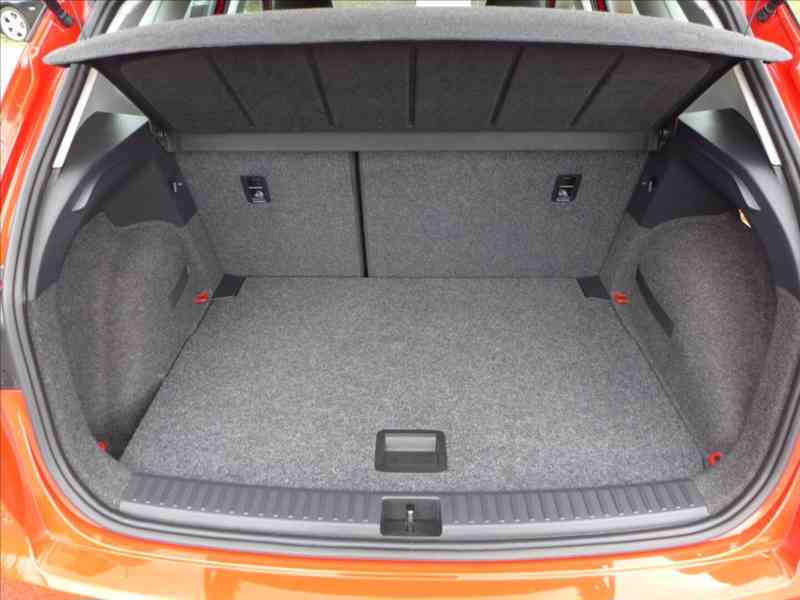 Seat Arona 1,0 TSI 81KW, APP, LED, DPH - foto 8