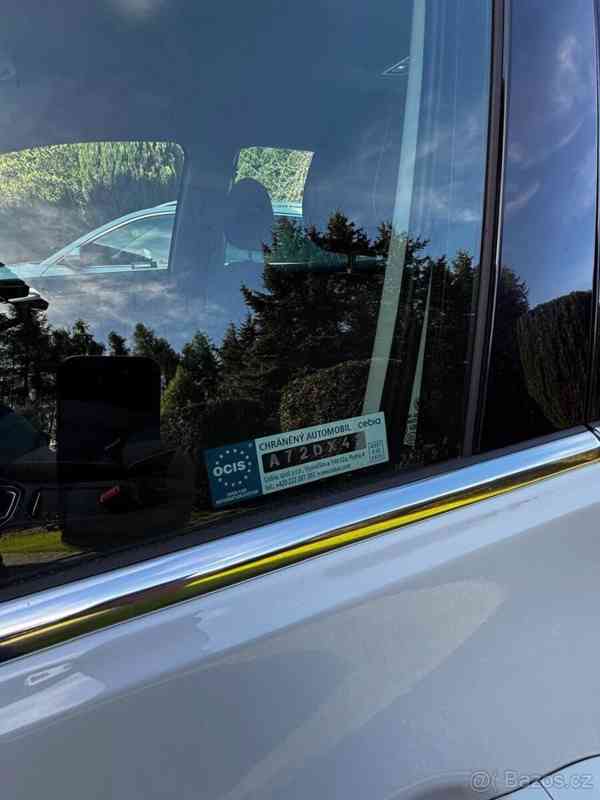 Volkswagen Golf Sportsvan 1,6   TDI Highline | 1. majitel - foto 8