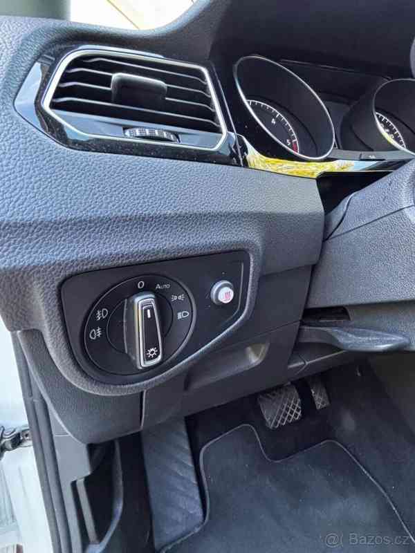 Volkswagen Golf Sportsvan 1,6   TDI Highline | 1. majitel - foto 6