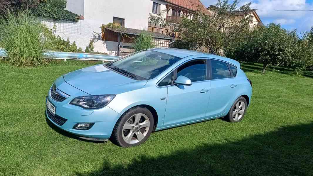 Astra J, 1.6Turbo 132kw - foto 7