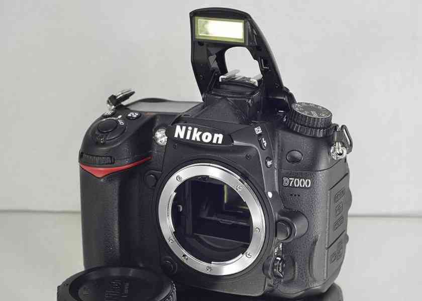 Nikon D7000 **16.2 MPix*Full HD Video*TOP 7900 Exp - foto 3
