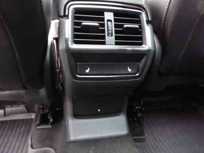 ŠKODA Kodiaq Style Plus 2,0 TDI 140 kW 4x4 DSG, 7 míst - foto 11